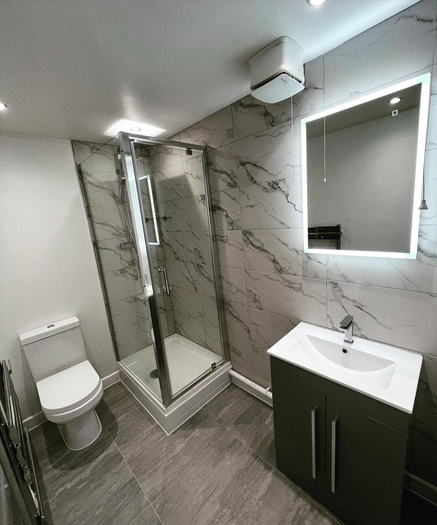 Bathroom install 🚿